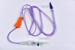 ENTERALFIX AIR ESC-Equipos para administração exclusiva de dietas enterais com tubo de PVC na cor azul que indica exclusividade pa<br/>ra nutrição enteral.